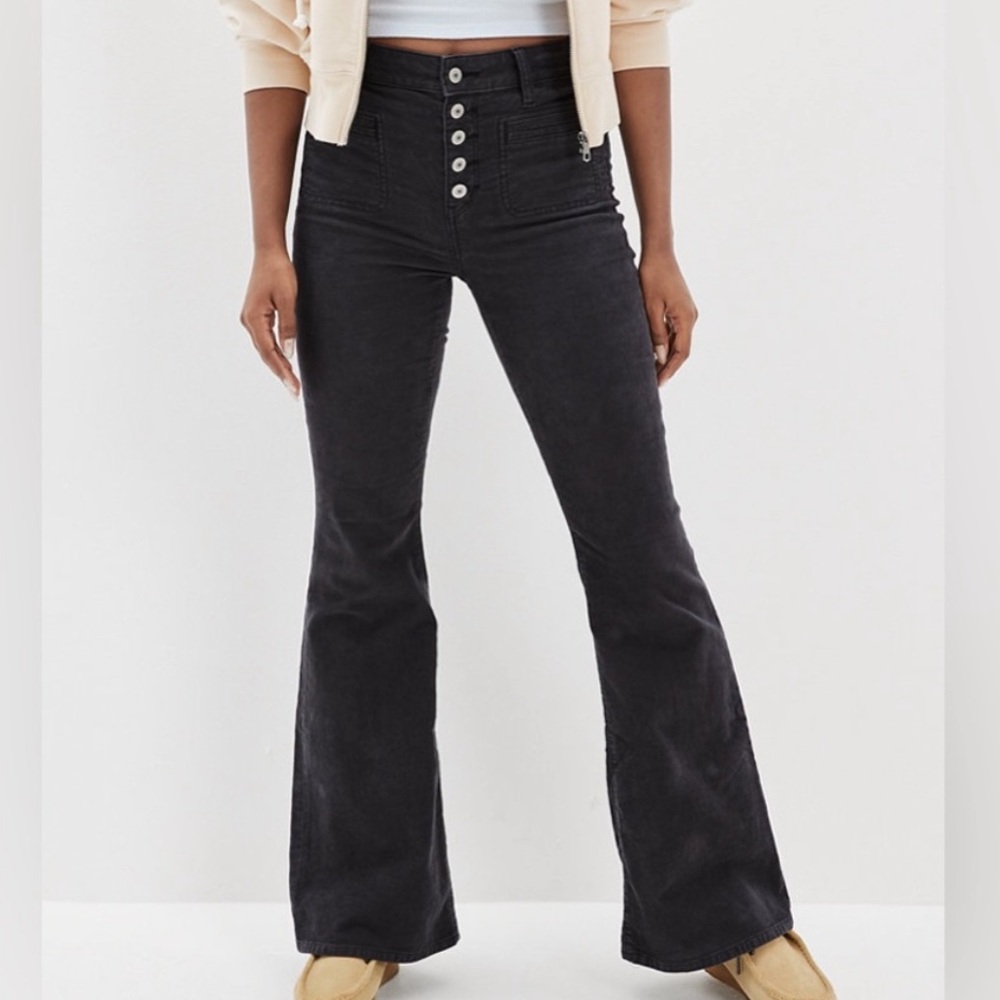 American Eagle Corduroy High Rise Flare Pants Women’s Size 8 Grey Button Fly
